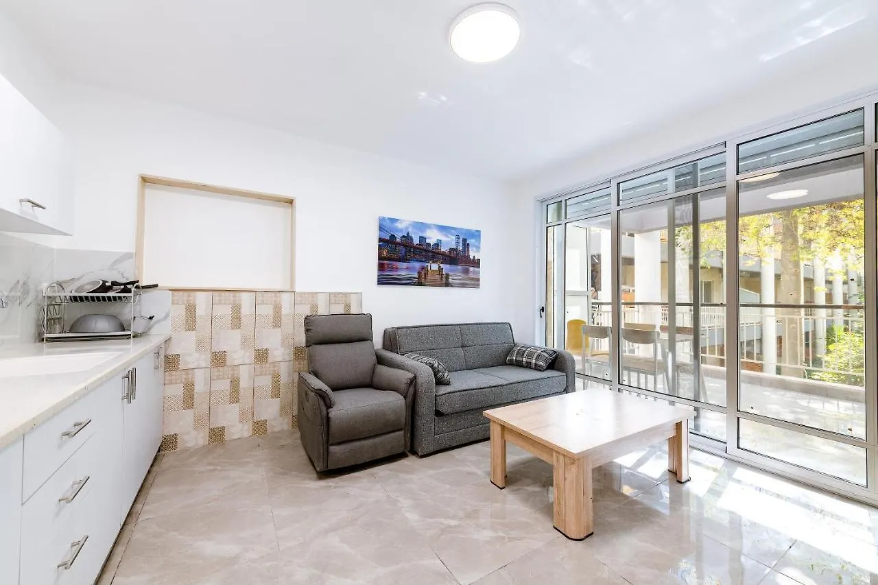 Ceasar Suite At Royal Park Eilat